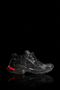 Men's Runner Led Sneaker in Black