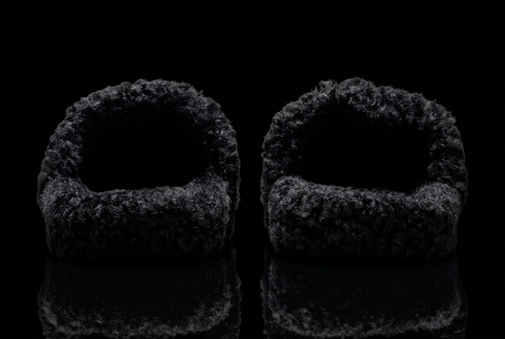Balenciaga slides furry black