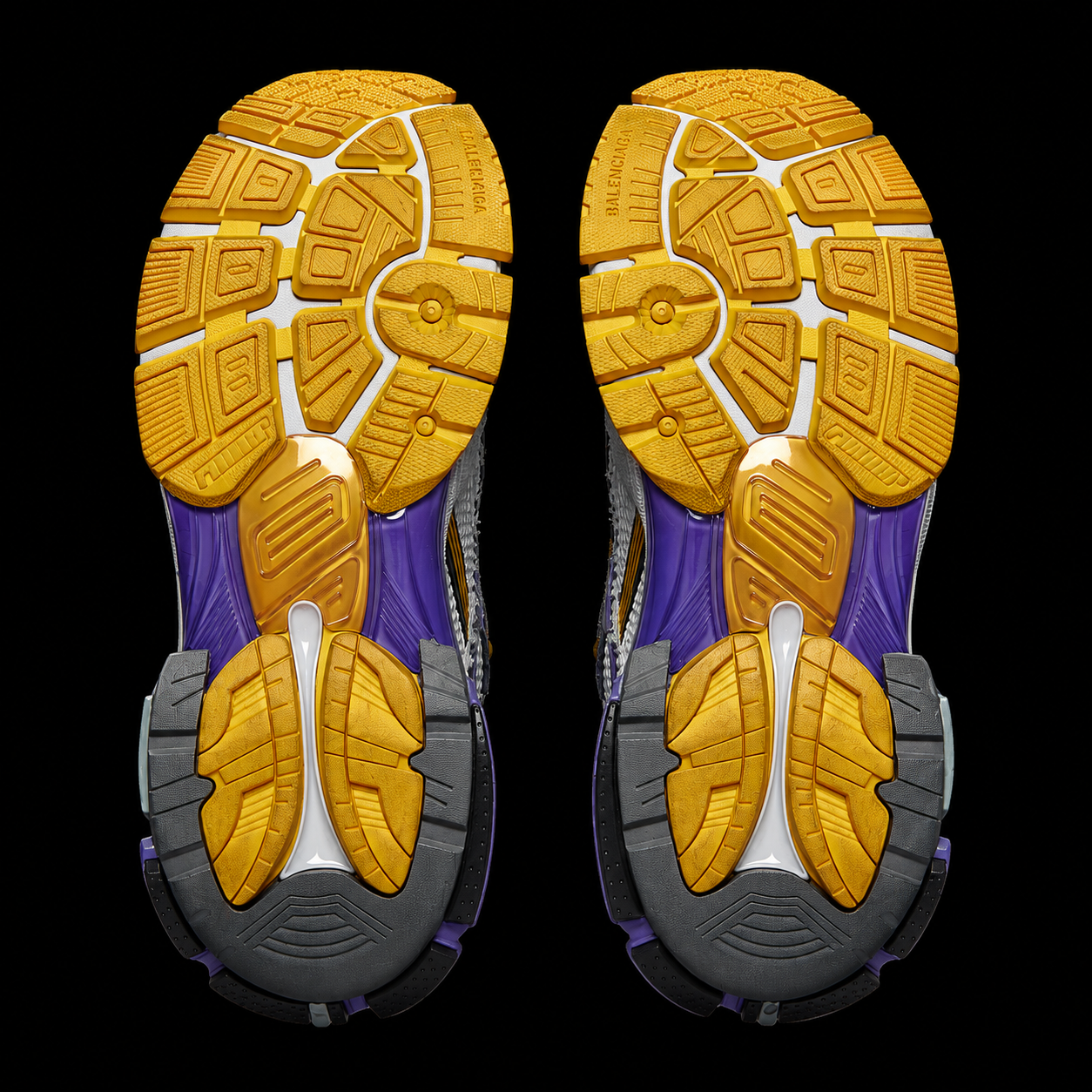 Men's Runner Sneaker in Purple/orange/grey
