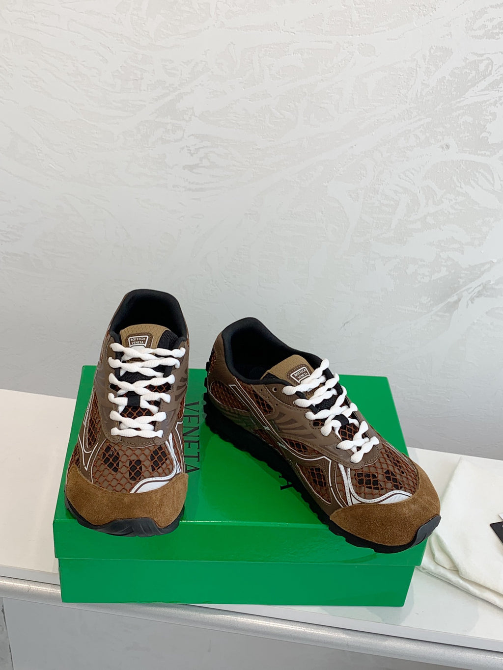 Brown Bottega Veneta