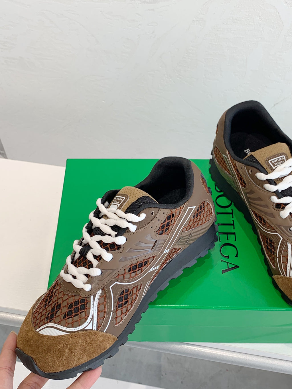 Brown Bottega Veneta