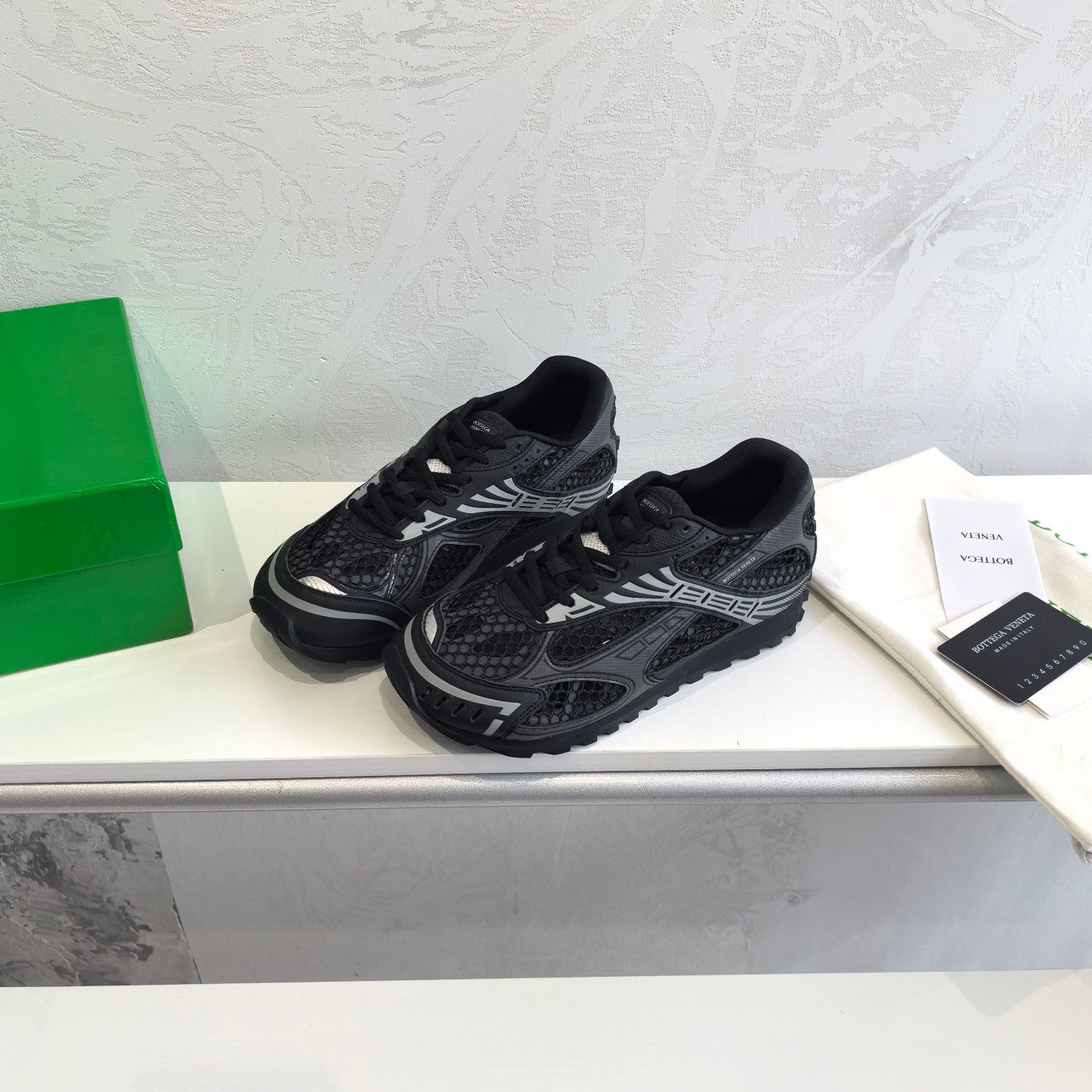 Black Bottega Veneta