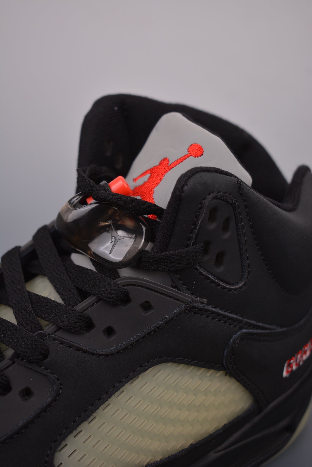 Jordan 5 Retro Gore-Tex Off Noir