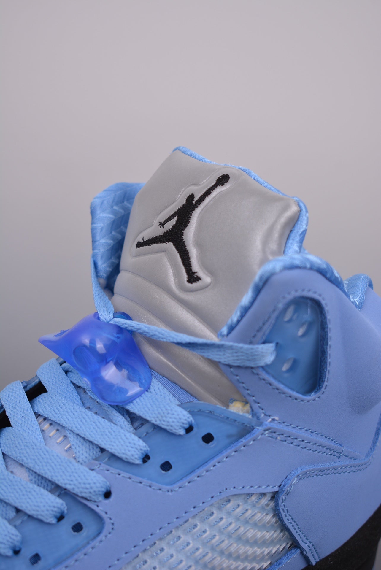 Jordan 5 Retro UNC University Blue